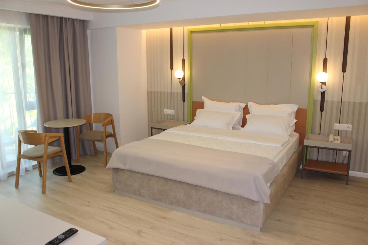 Hotel Anina テキルギオル エクステリア 写真
